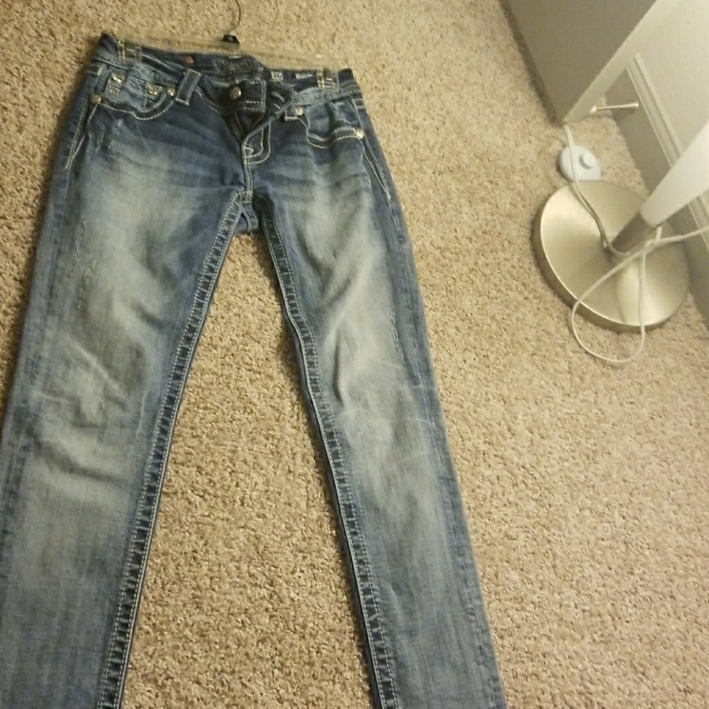 jeans